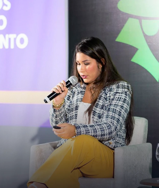 Natalia - Especialista de Suporte e Estratégia